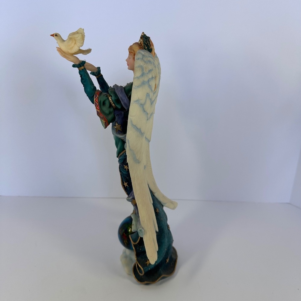 Lenox Millennium Pencil Angel‎ Figurine The World is at Her Feet 1999 - Picture 2 of 16